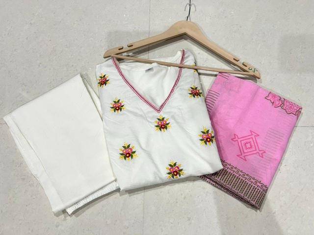 Jaipuri 3pcs Kurti exporters in Surat